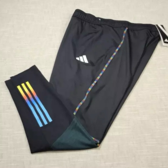 NWOT Men’s Adidas Tiro 23 Pro Soccer Track Pants with Rainbow Stripes size L - Picture 5 of 9